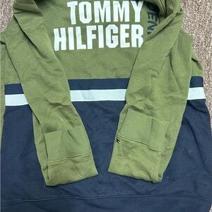 Tommy Hilfiger Boxy Green and Blue Hoodie